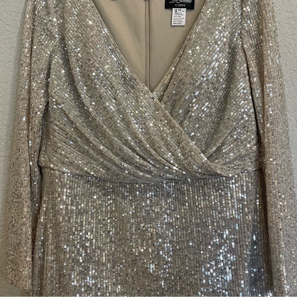 La Femme Curve 29396 Sequin Long Sleeve Minidress in Silver - Picture 4 of 7